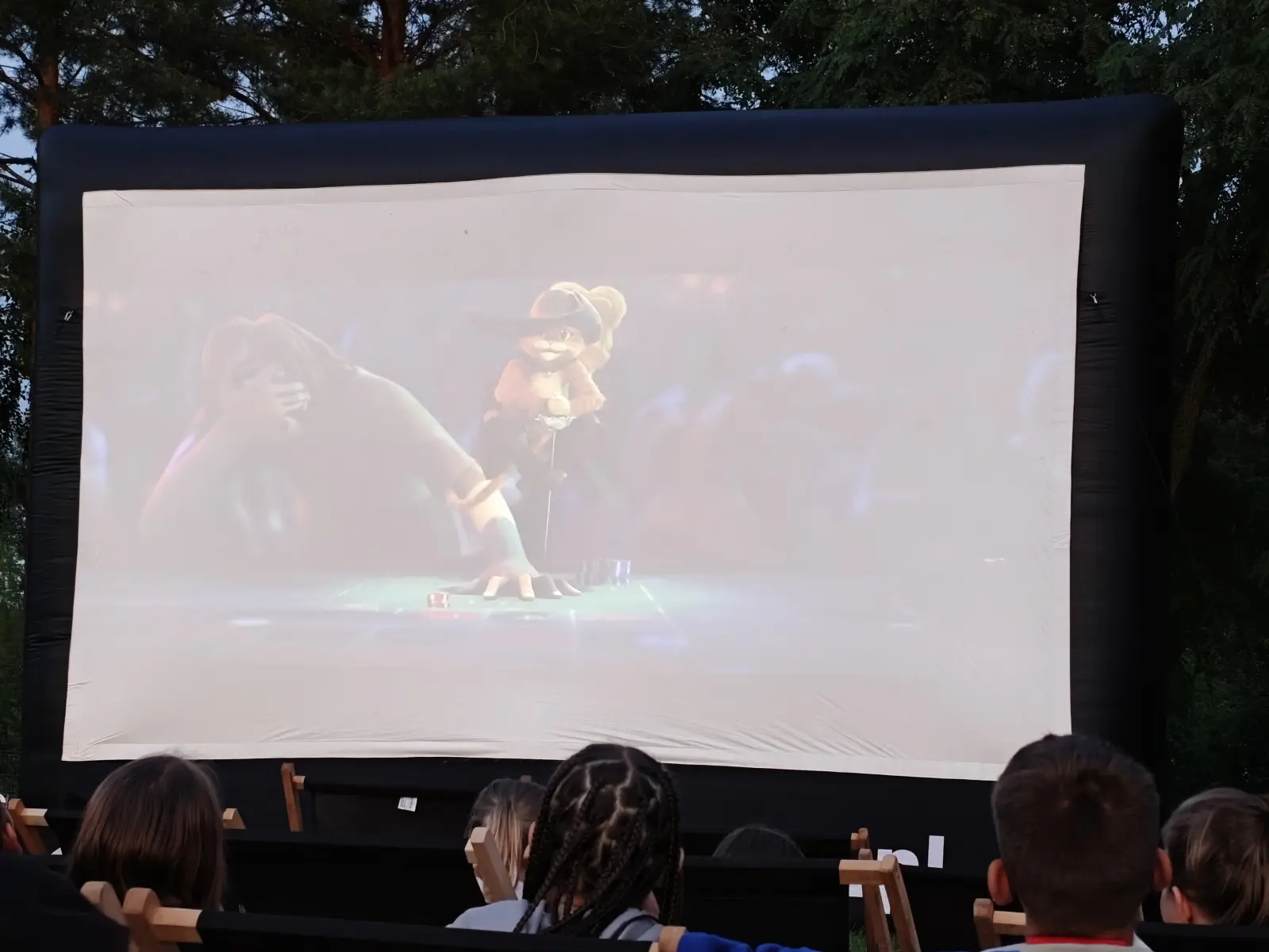 Letni seans w plenerze – Kino pod Chmurką w Czerwinie